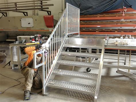 metal work fabricators bellevue wa|evergreen metal works.